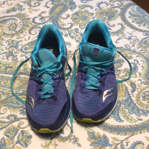 saucony women's triumph iso 3 running sneaker